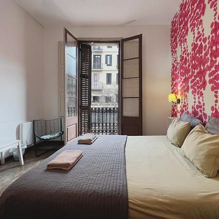 Lolita Bcn Apartment En El Eixample Barcelona Luaran gambar