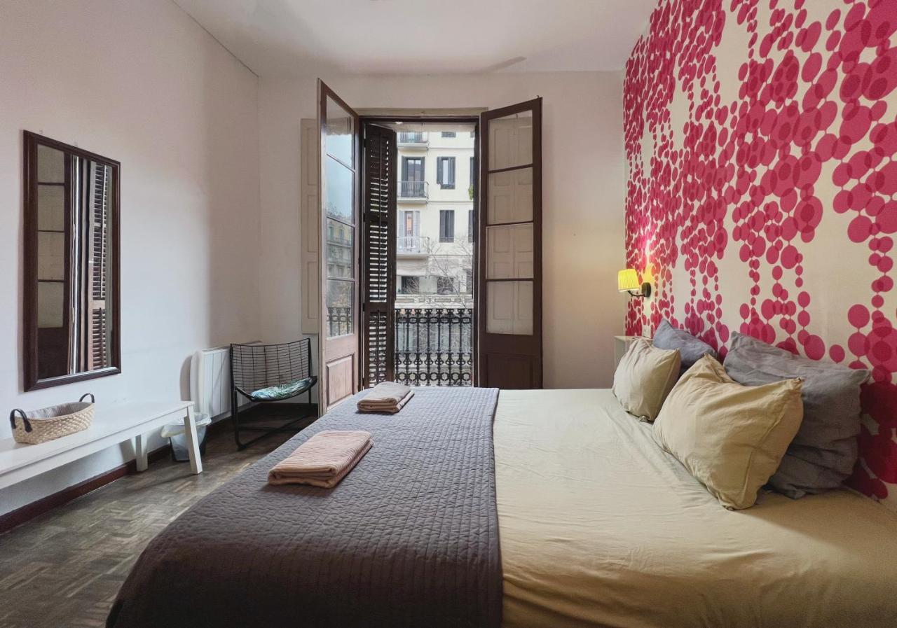 Lolita Bcn Apartment En El Eixample Barcelona Luaran gambar
