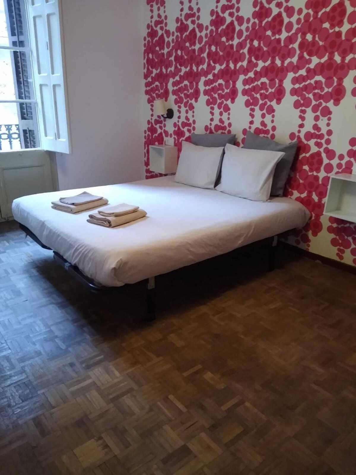 Lolita Bcn Apartment En El Eixample Barcelona Luaran gambar